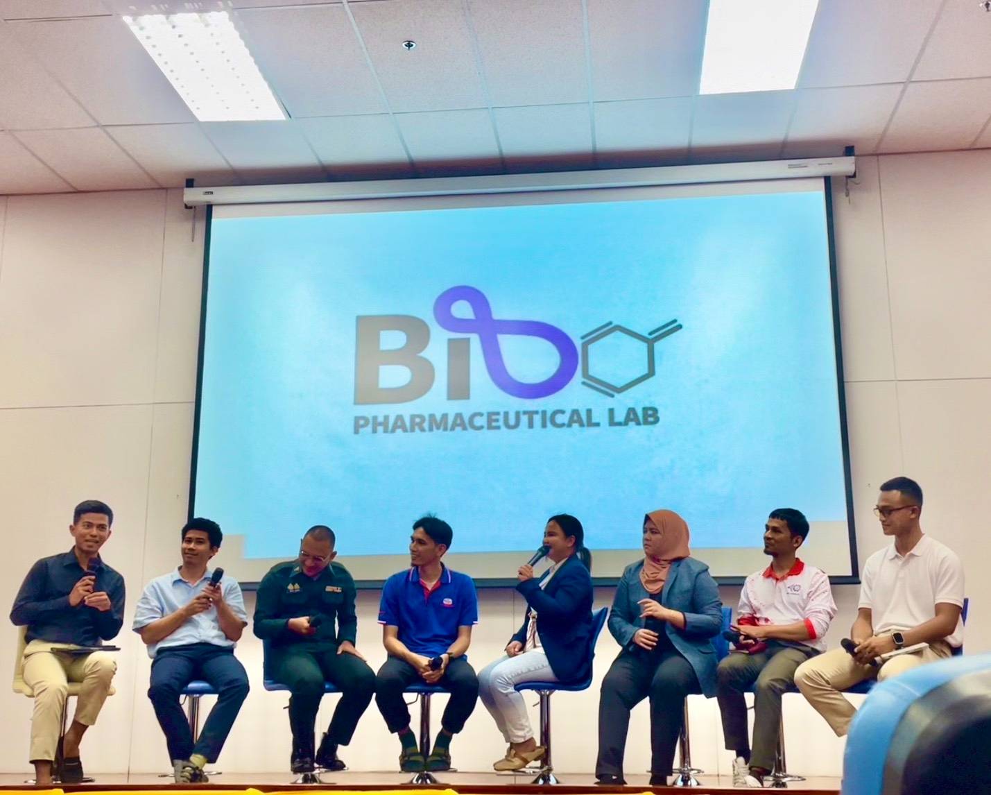 มหาวิทยาลัยสงขลานครินทร์จัดสัมนาเเละบรรยายความรู้เกี่ยวกับการสร้างเเบรนด์